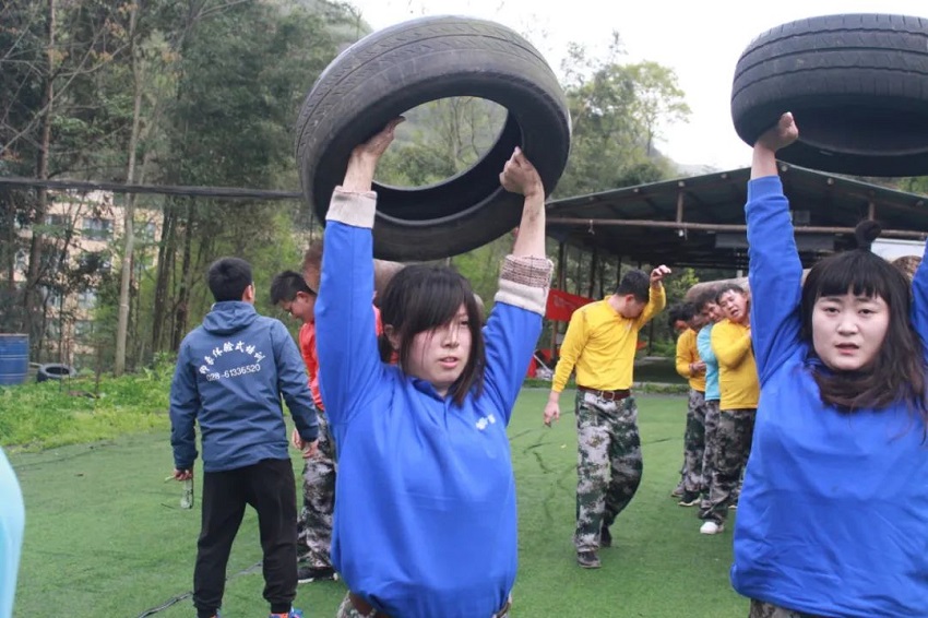 水思源——熔煉團(tuán)隊(duì)、拓展未來！