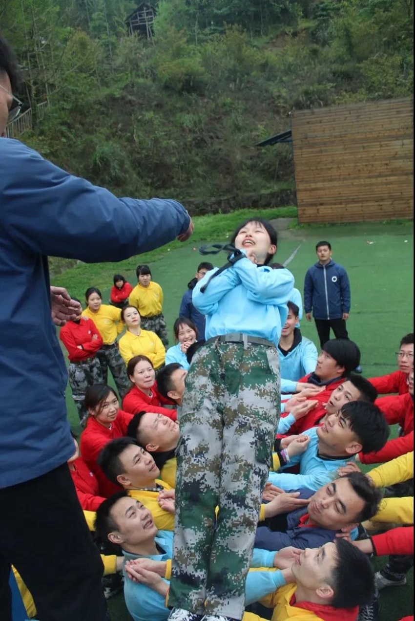 水思源——熔煉團(tuán)隊(duì)、拓展未來！